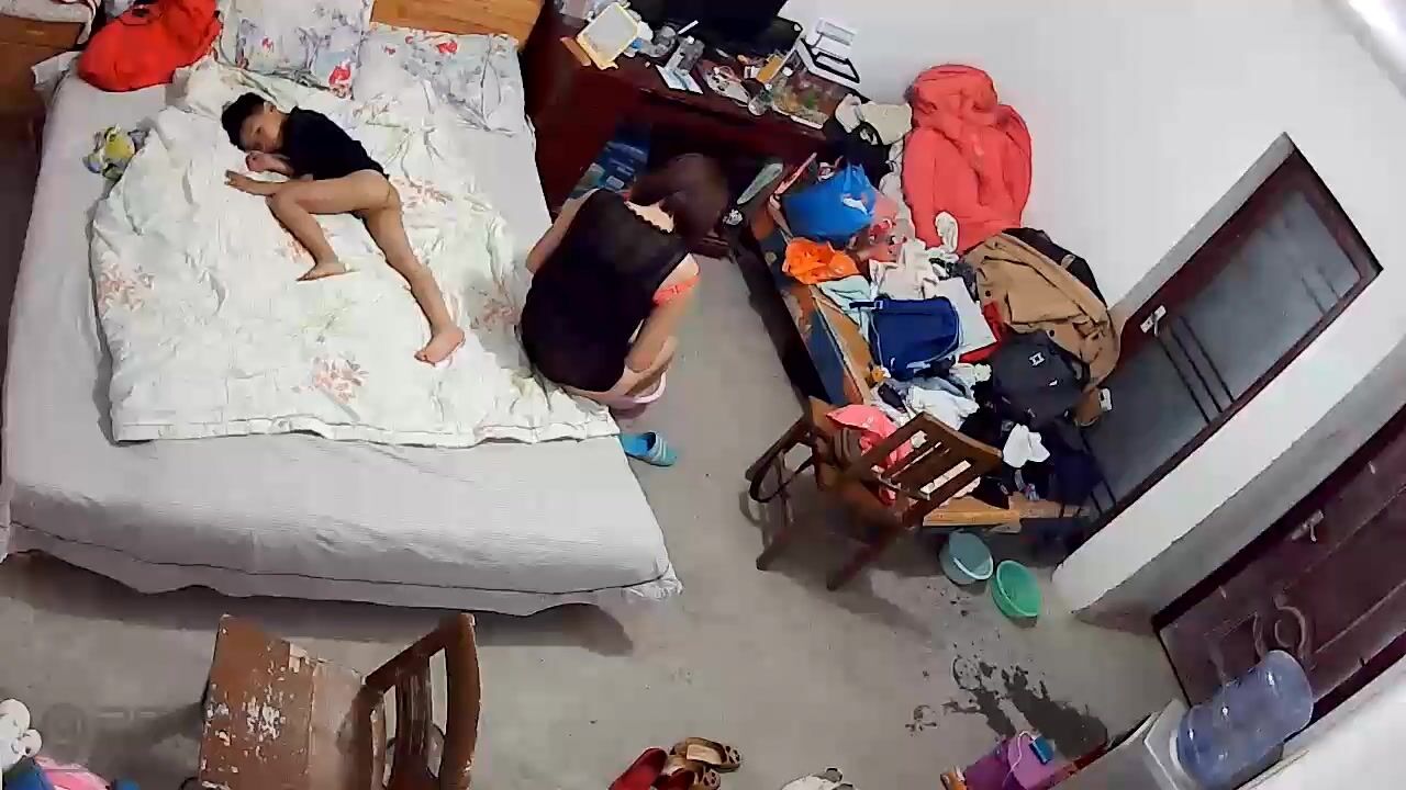 360水滴居家系列無水印】-稀缺家庭攝像頭偷窺第十六部-換衣餵奶自慰各種裸體記錄貴在真實720P - SOPORN.COM