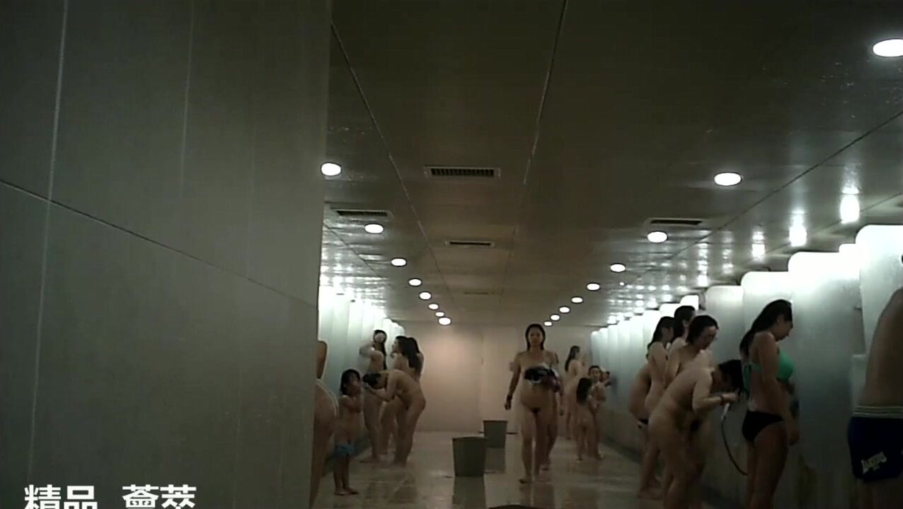 偷拍大型洗浴中心前來沖涼的美女們環肥燕瘦應有盡有- SOPORN.COM