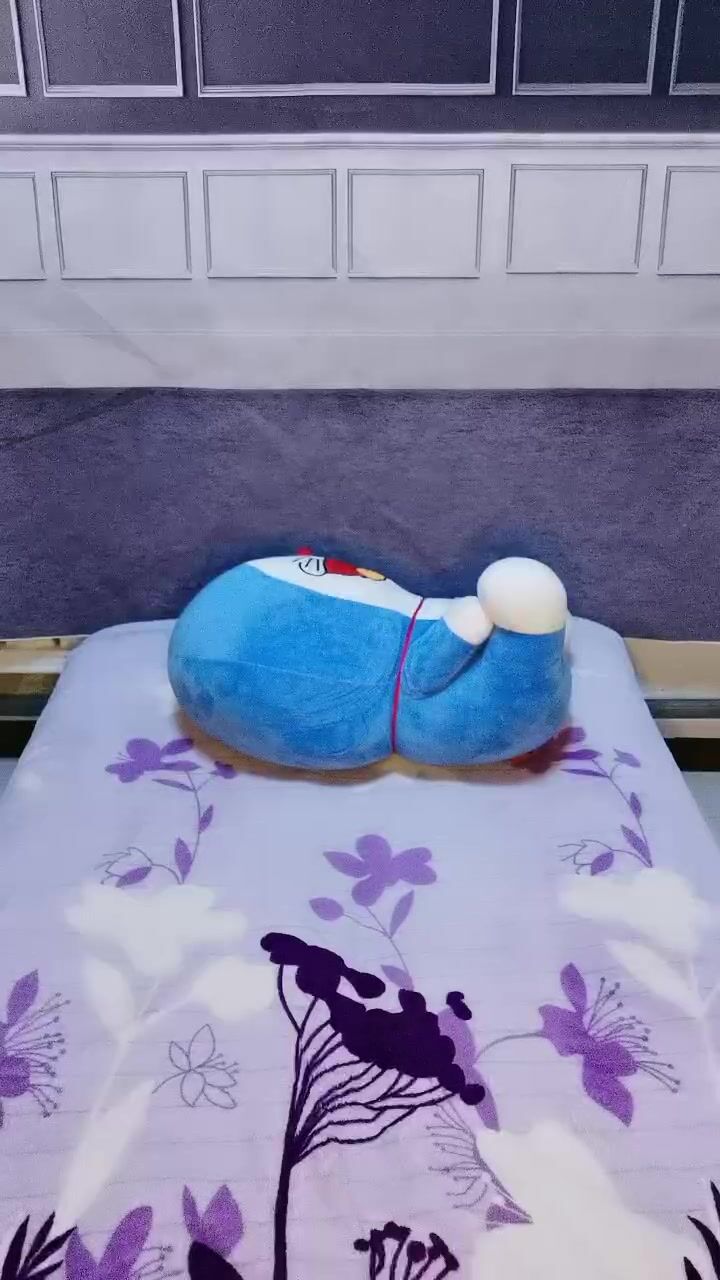 你喜歡的絲情小護士，全程露臉情趣誘惑，嫵媚風騷揉捏騷奶子，浪盪表情各種道具玩虐騷穴特寫，呻吟精彩刺激