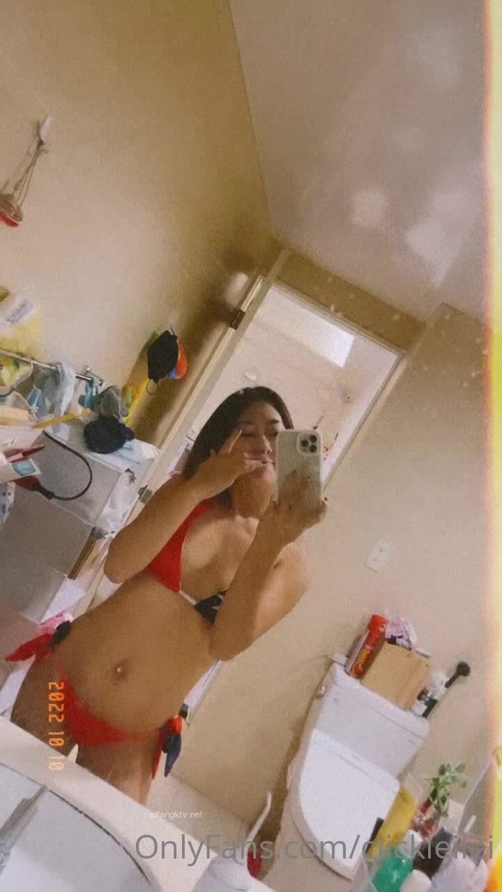 【O站】台灣網紅少婦 Clickleilei劉蕾蕾付費訂閱寫真 露點自拍，打卡全球網紅景點，從少女到孕婦的記錄 58